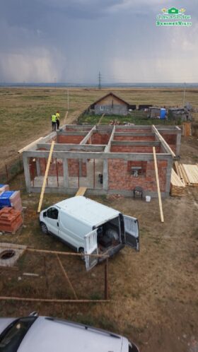 Casa familiei Gabrielei cu 4 copii, reconstruită de Casa Share după incendiu